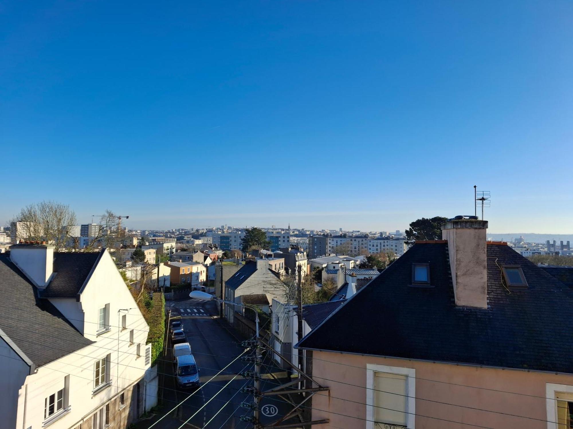 Appartement Lumineux Dans Les Hauts De Recouvrance Brest Exteriör bild