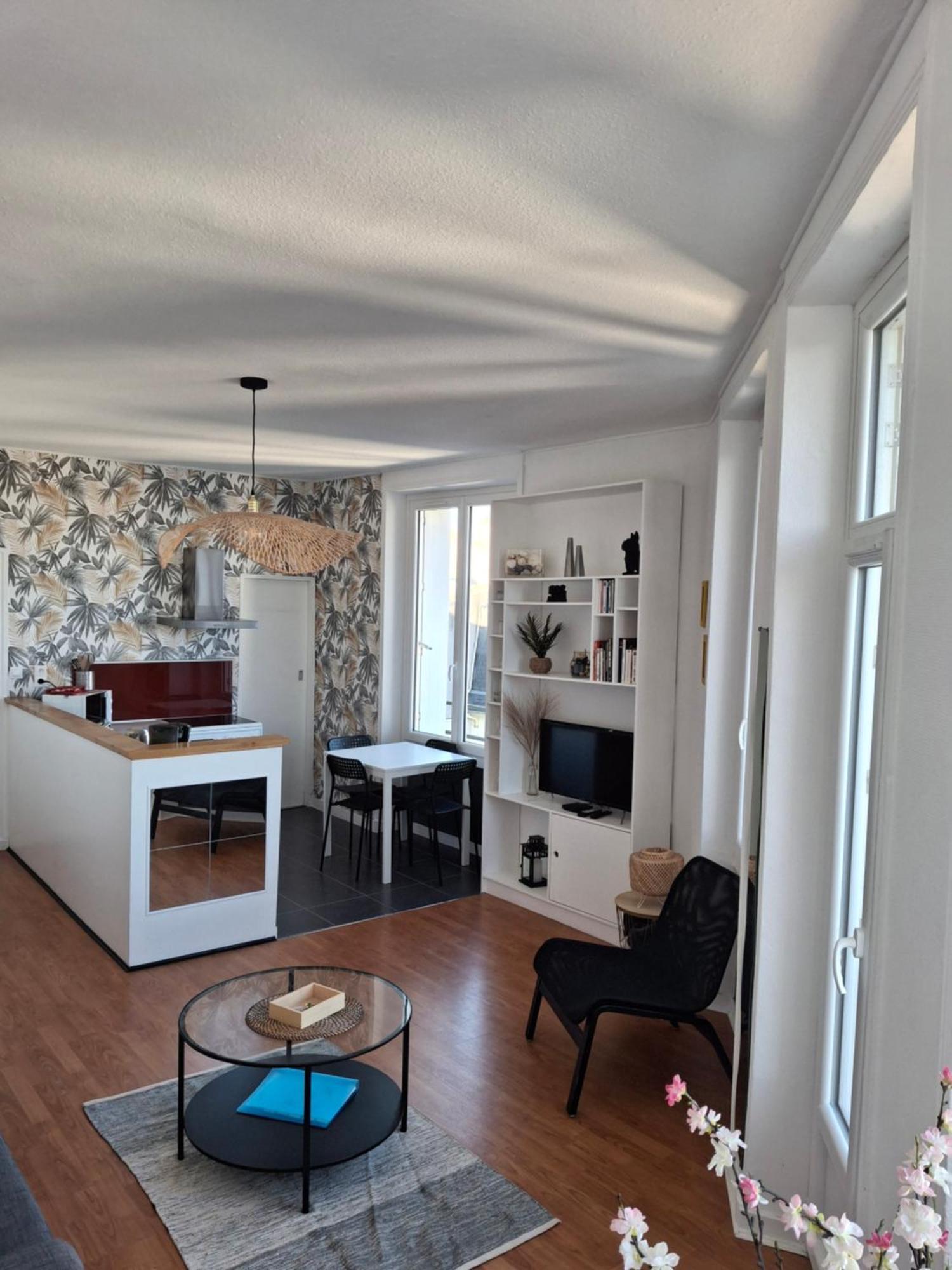 Appartement Lumineux Dans Les Hauts De Recouvrance Brest Exteriör bild